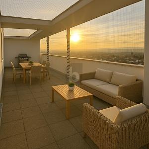 WEITBLICK & WOHLGEFÜHL MIT GROßER DACHTERRASSE - Einfamilienhaus Sindelfingen Eichholz | Angebot:26617547