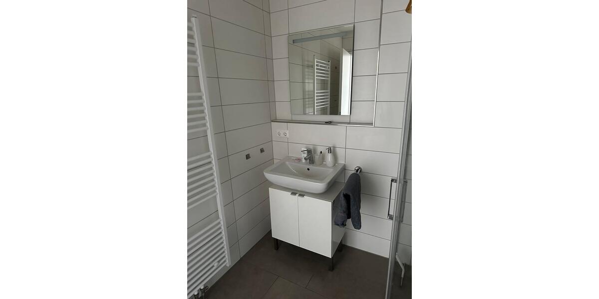 Dachgeschoßwohnung Esslingen am Neckar - 2 Zimmer, 46 m&sup2;, 989&euro; | Angebot:26693306