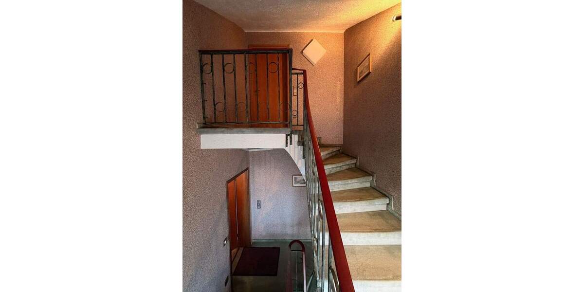 Doppelhaushälfte Esslingen Liebersbronn - 6 Zimmer, 199 m&sup2;, 495.000&euro; | Angebot:25704079