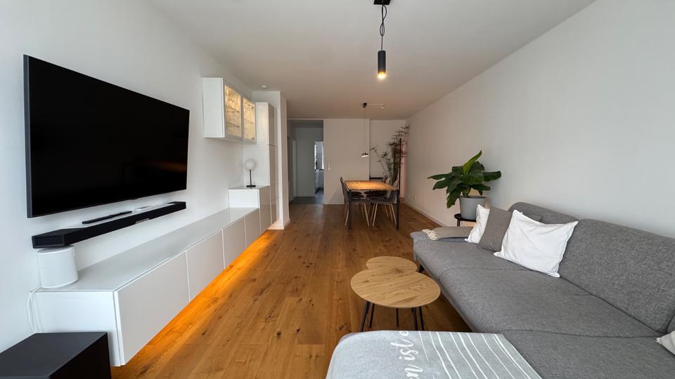 Hochparterre Böblingen - 3 Zimmer, 1.800&euro; | Angebot:23103180