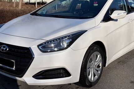 Hyundai i40 154.000 km 8.500 &euro; Pfullingen 72793