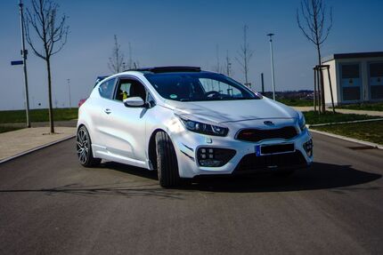 Kia pro ceed / ProCeed 127.200 km 11.999 &euro; Bisingen 72406