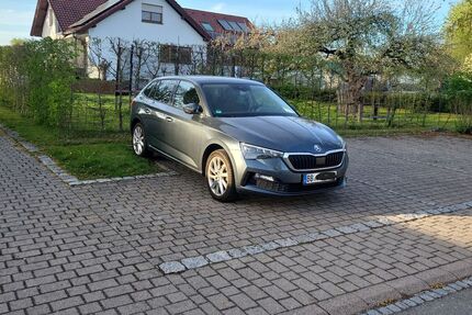 Skoda Scala 59.000 km 11.950 &euro; Böblingen 71032