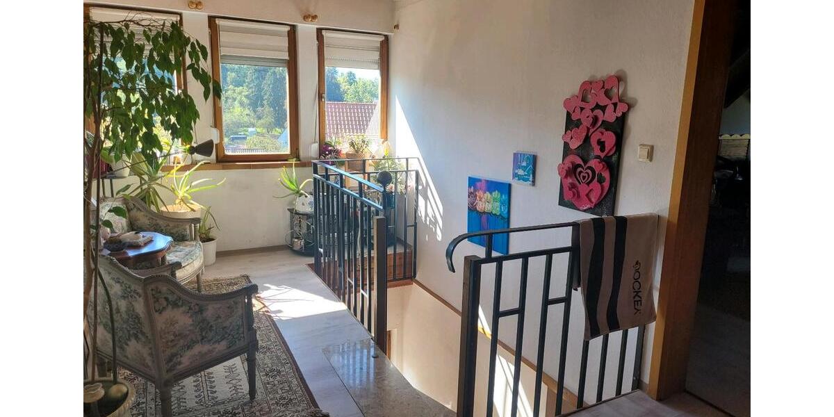 Mehrfamilienhaus, Wohnhaus Bisingen - 8 Zimmer, 202 m&sup2;, 321.000&euro; | Angebot:24801845