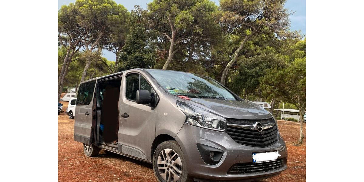 Opel Vivaro 192.000 km 11.300 &euro; Mössingen 72116