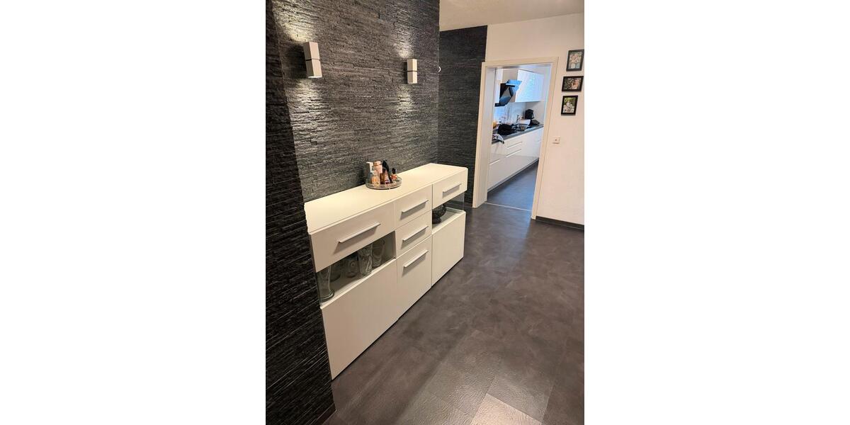 Etagenwohnung Reutlingen Reutlingen-Betzingen - 4.5 Zimmer, 126 m&sup2;, 365.000&euro; | Angebot:25943098