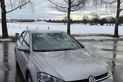 VW Golf 173.000 km 9.000 &euro; Esslingen 73730