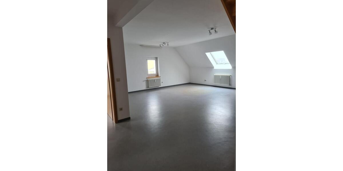 Etagenwohnung Trochtelfingen - 3 Zimmer, 105 m&sup2;, 750&euro; | Angebot:24878625