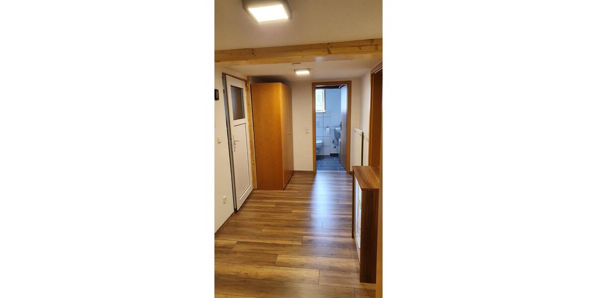 Etagenwohnung Rottenburg am Neckar - 5.5 Zimmer, 1.230 m&sup2;, 1.230&euro; | Angebot:25839362