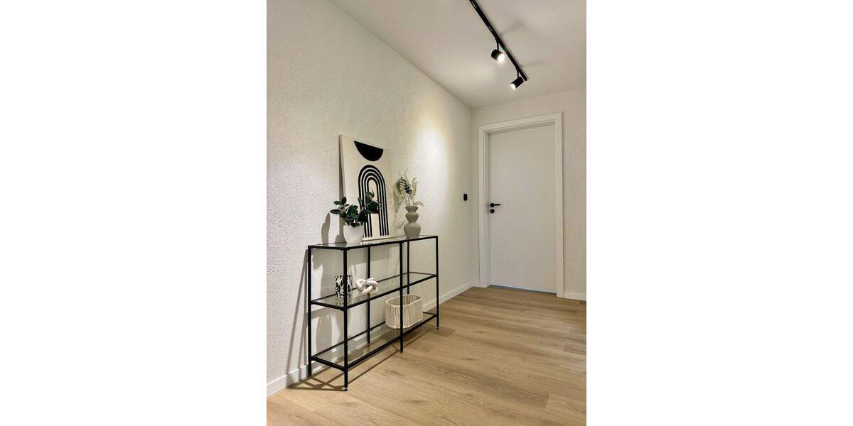 Etagenwohnung Sindelfingen Nord - 4 Zimmer, 94 m&sup2;, 420.000&euro; | Angebot:25771953