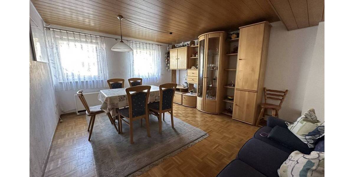Einfamilienhaus Hirrlingen - 3 Zimmer, 110 m&sup2;, 120.000&euro; | Angebot:26697980