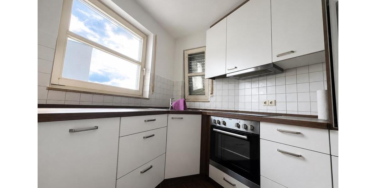 Etagenwohnung Pfullingen - 2 Zimmer, 50 m&sup2;, 700&euro; | Angebot:26686282