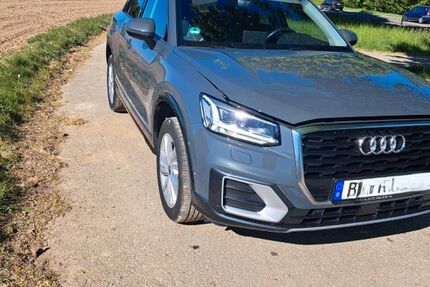 Audi Q2 78.000 km 15.250 &euro; Sindelfingen 71069