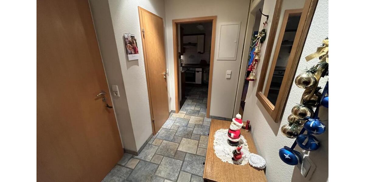 Erdgeschoßwohnung Weilheim an der Teck - 3.5 Zimmer, 87 m&sup2;, 1.030&euro; | Angebot:25792393