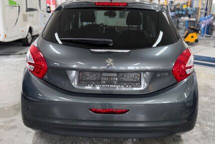 Peugeot 208 45.800 km 7.499 &euro; Reutlingen 72760