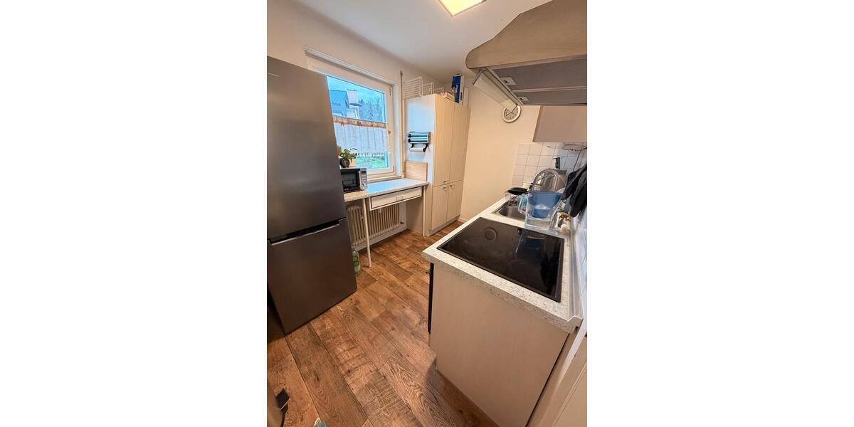 Hochparterre Sindelfingen Sindelfingen (Stadt) - 2 Zimmer, 65 m&sup2;, 1.100&euro; | Angebot:26024506