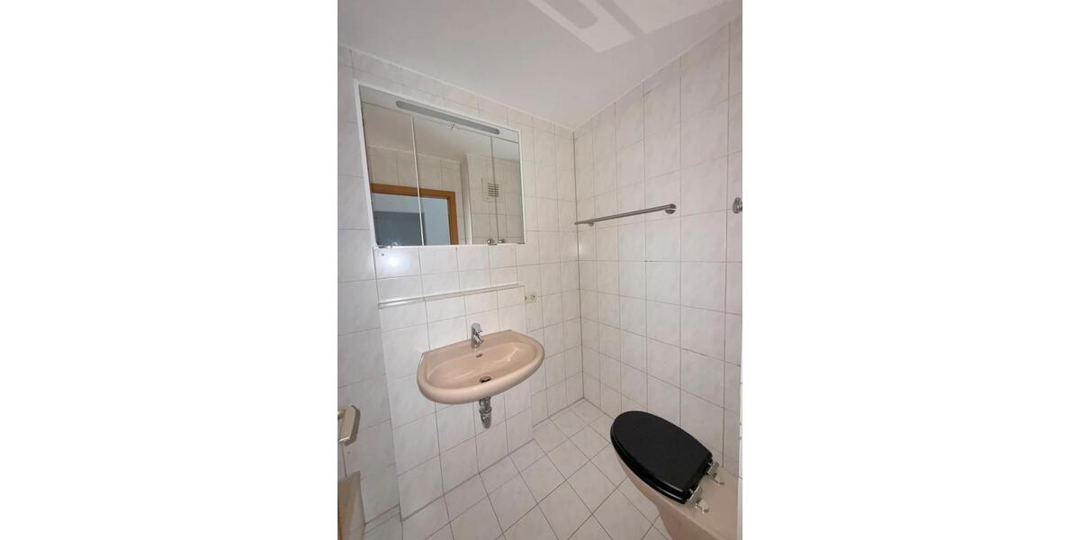 Terrassenwohnung Böblingen - 1 Zimmer, 37 m&sup2;, 650&euro; | Angebot:26004505