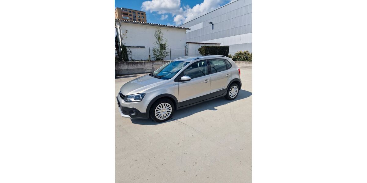 VW Polo 107.000 km 9.400 &euro; Sindelfingen 71063