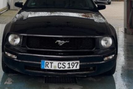 Ford Mustang 150.000 km 8.700 &euro; Reutlingen 72766