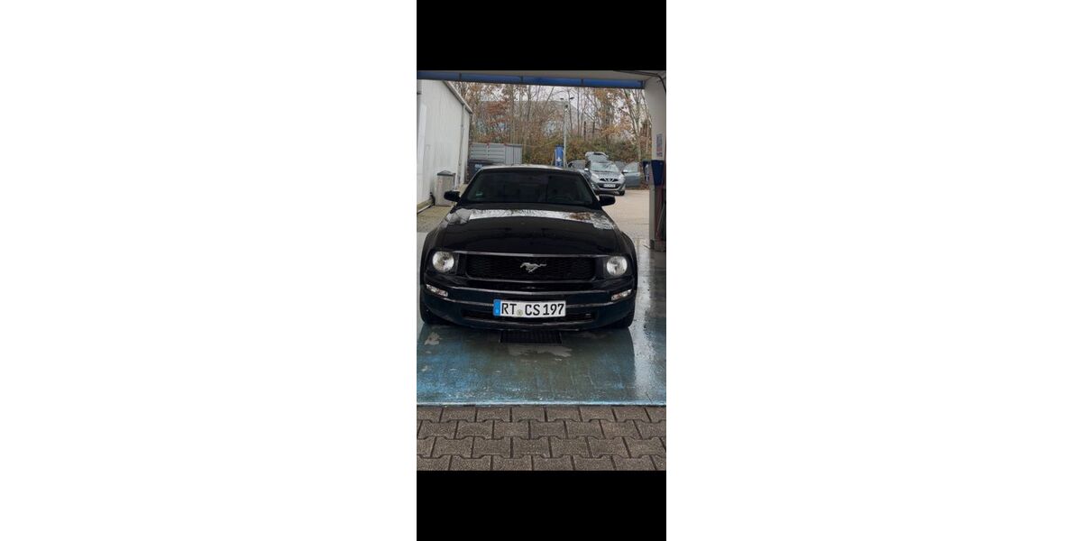 Ford Mustang 150.000 km 8.700 &euro; Reutlingen 72766