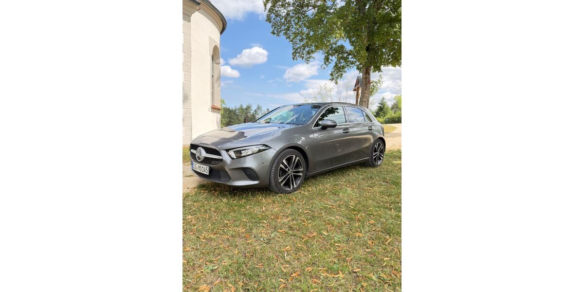 Mercedes-Benz A 200 74.000 km 22.100 &euro; Neufra 72419