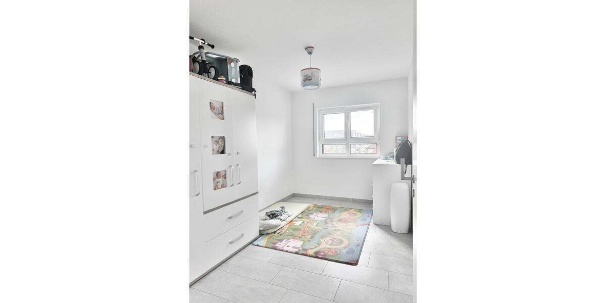 Einfamilienhaus Reutlingen - 5.5 Zimmer, 112 m&sup2;, 1.400&euro; | Angebot:26581374