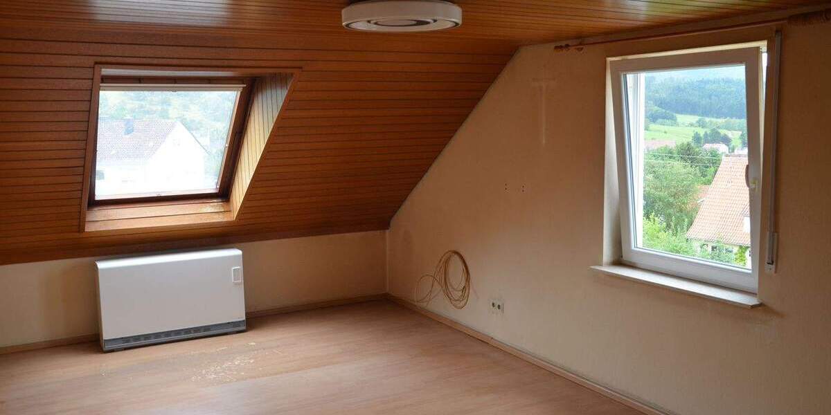 Etagenwohnung Jungingen - 3 Zimmer, 78 m&sup2;, 145.000&euro; | Angebot:25938855