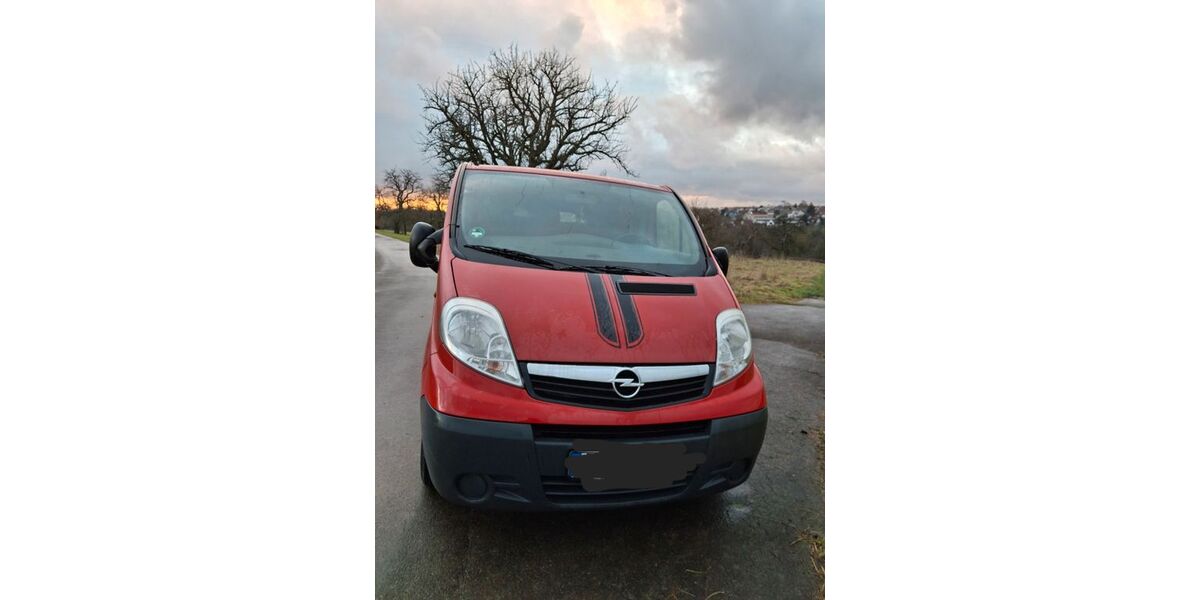 Opel Vivaro 90.000 km 8.800 &euro; Kusterdingen 72127