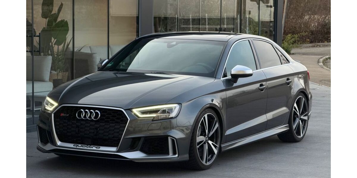 Audi RS3 111.000 km 43.500 &euro; Reutlingen 72766