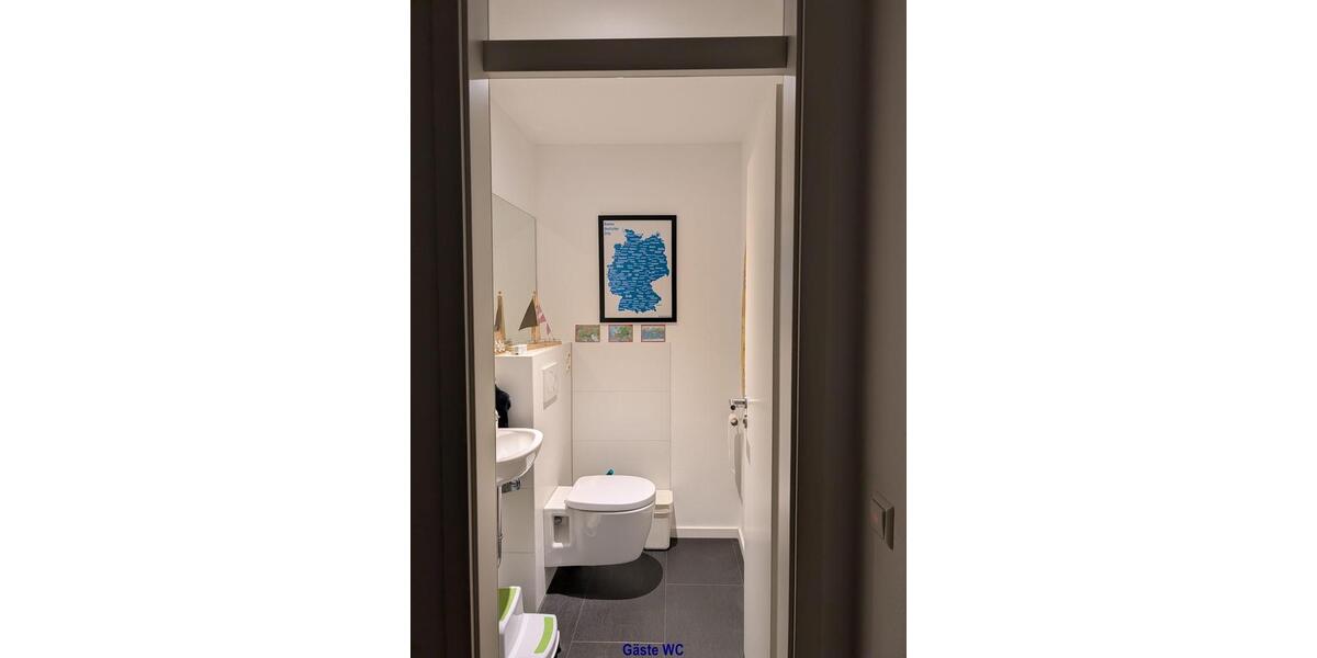 Etagenwohnung Bempflingen - 4 Zimmer, 123 m&sup2;, 1.250&euro; | Angebot:26588067