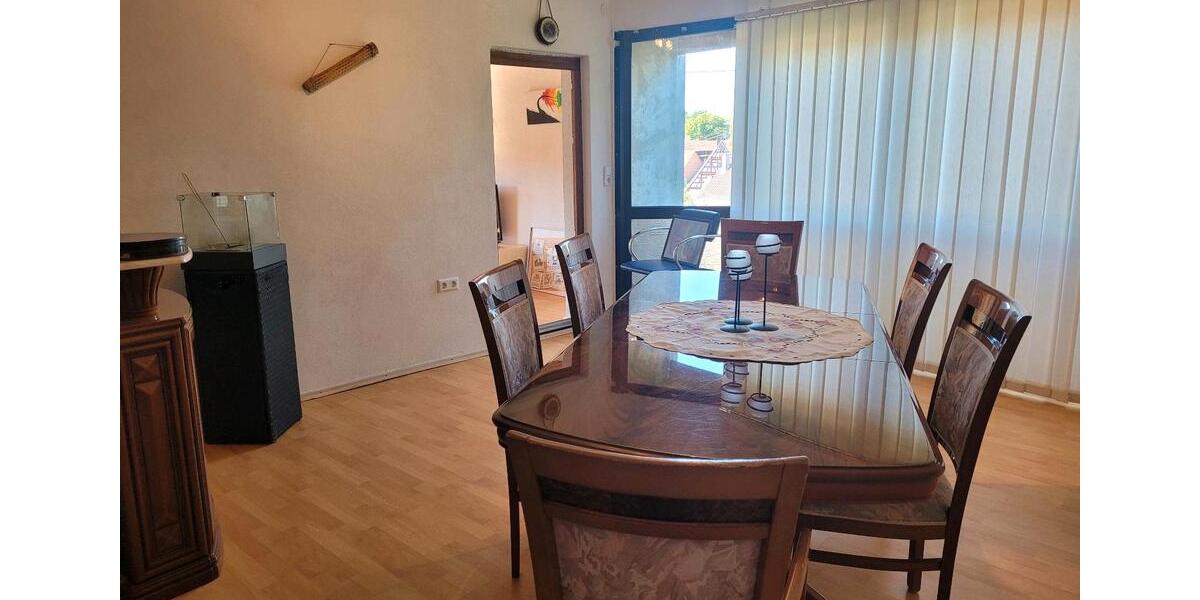 Mehrfamilienhaus, Wohnhaus Bisingen - 8 Zimmer, 202 m&sup2;, 321.000&euro; | Angebot:24801845