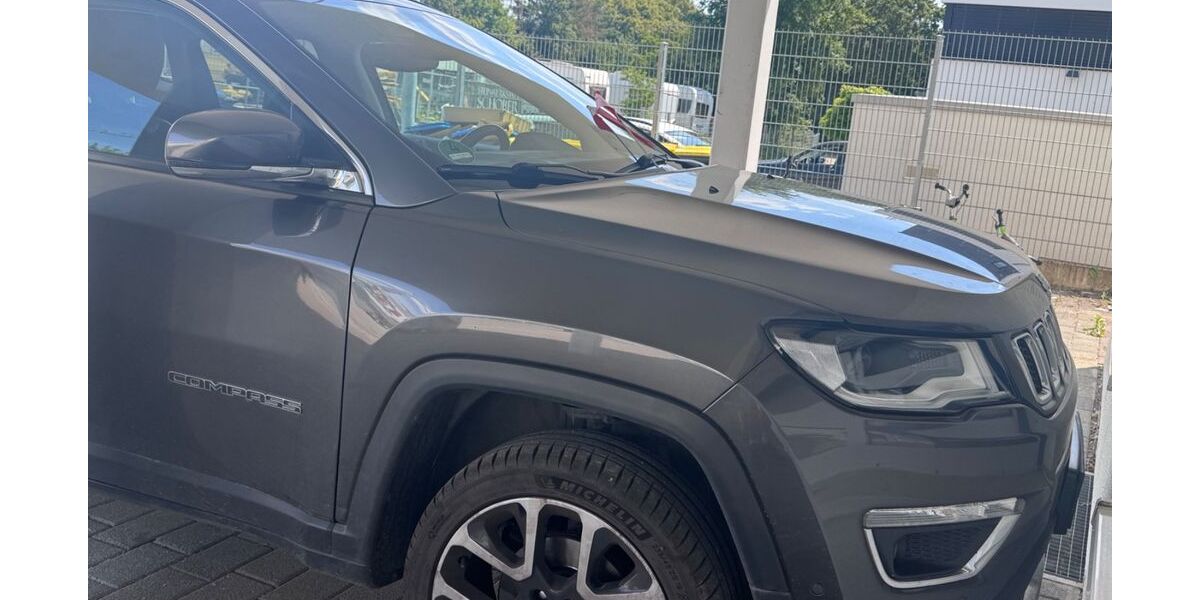 Jeep Compass 78.000 km 22.500 &euro; Reutlingen 72762