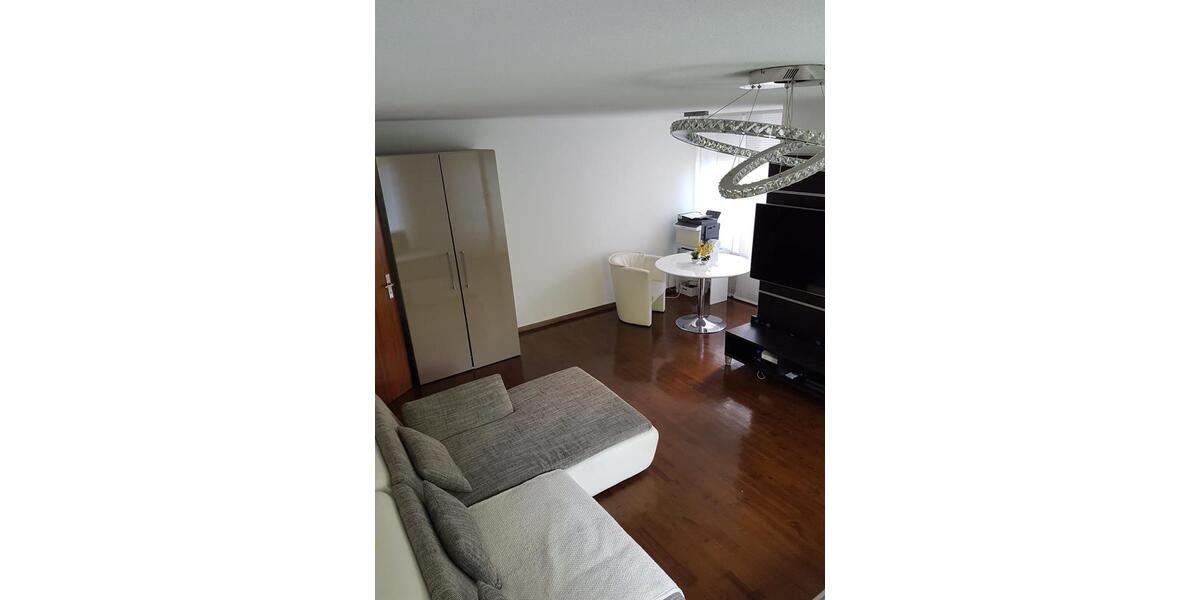 Terrassenwohnung Pfullingen - 2 Zimmer, 62 m&sup2;, 250.000&euro; | Angebot:25395711