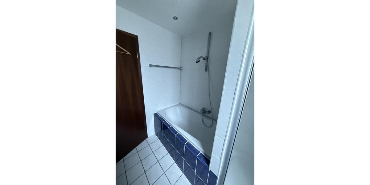 Erdgeschoßwohnung Kirchheim unter Teck - 3 Zimmer, 87 m&sup2;, 280.000&euro; | Angebot:25381071
