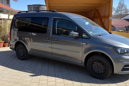 VW Caddy Maxi 65.300 km 24.400 &euro; St. Johann 72813
