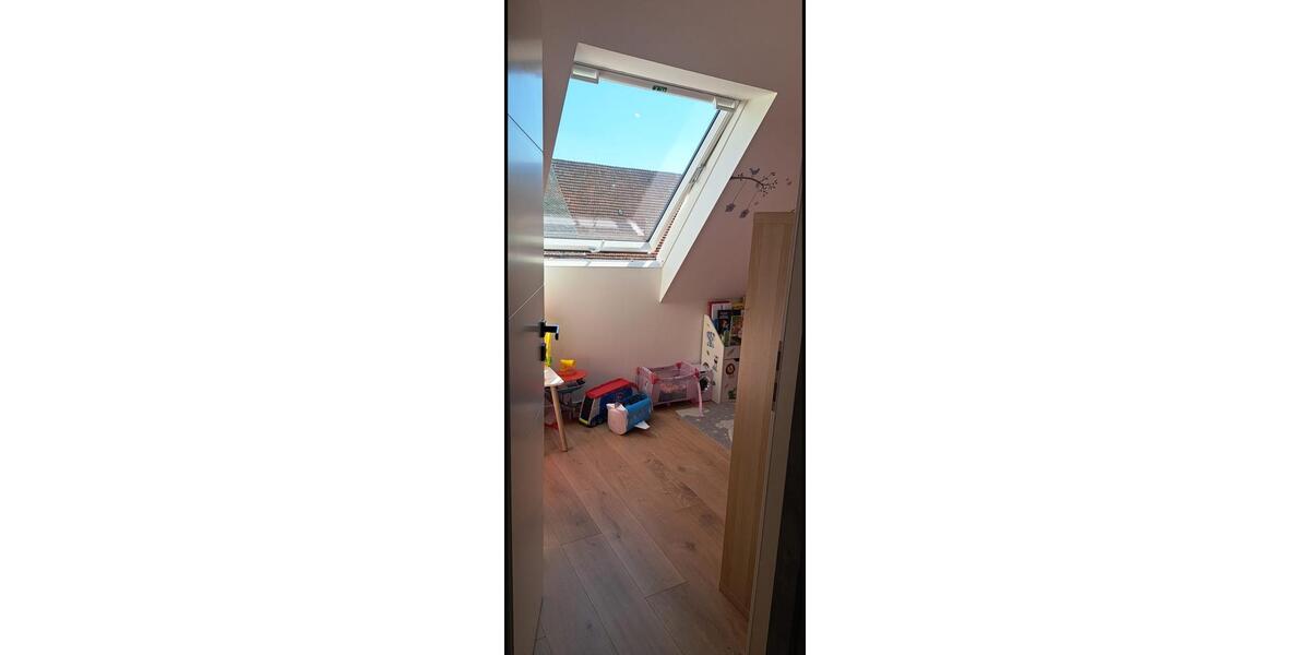 Dachgeschoßwohnung Neustetten - 3 Zimmer, 50 m&sup2;, 725&euro; | Angebot:27616392
