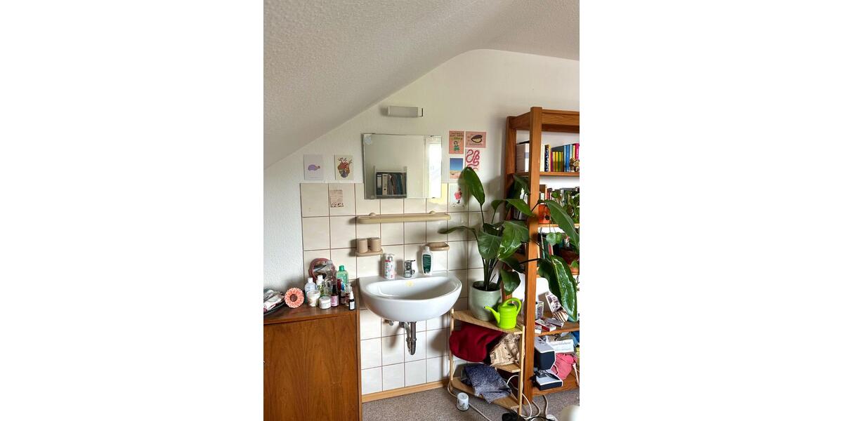 Etagenwohnung Tübingen Derendingen - 1 Zimmer, 18 m&sup2;, 470&euro; | Angebot:25961955