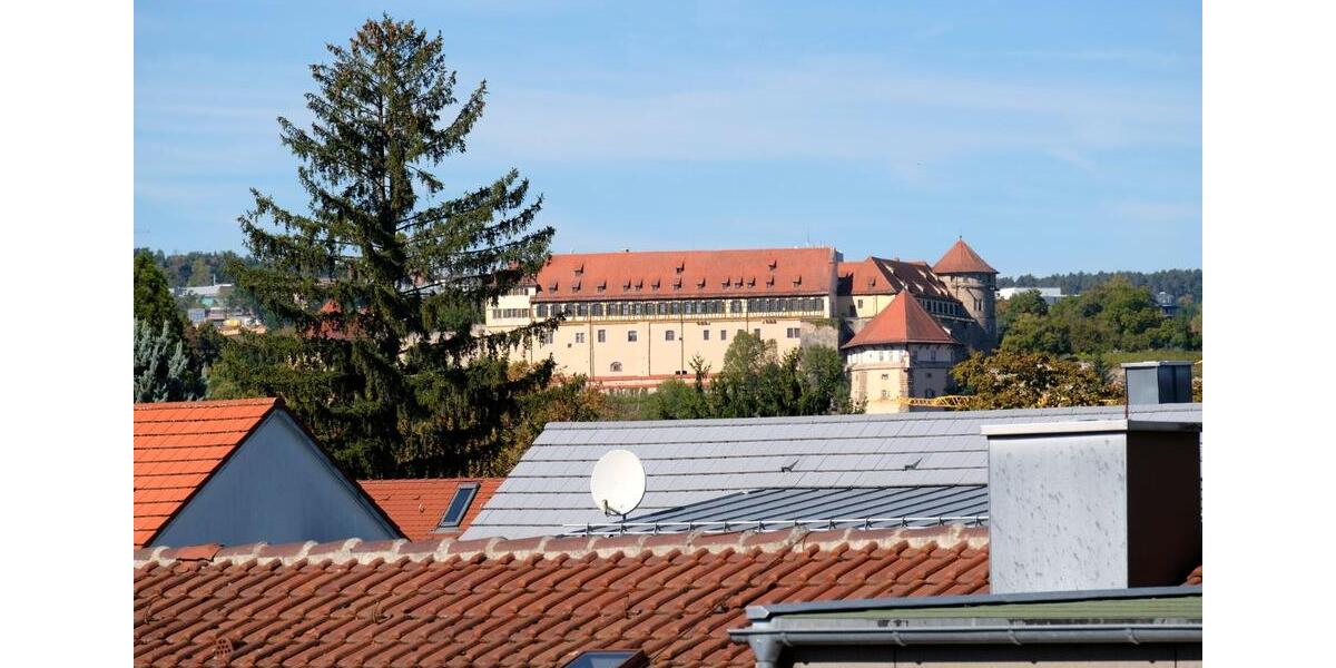 Etagenwohnung Tübingen Derendingen - 4 Zimmer, 135 m&sup2;, 695.000&euro; | Angebot:27566501