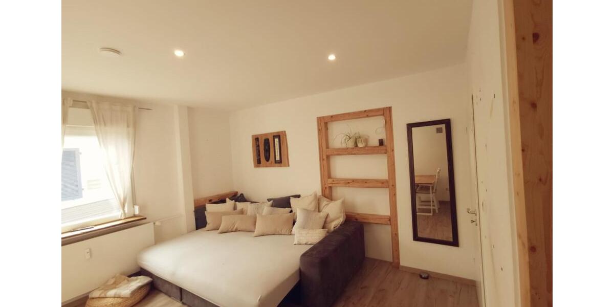 Mehrfamilienhaus, Wohnhaus Reutlingen Orschel-Hagen - 10 Zimmer, 181 m&sup2;, 749.000&euro; | Angebot:26713888