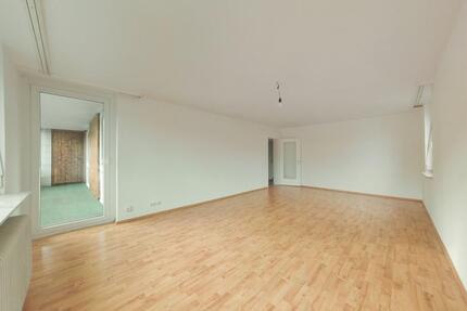 Wohnung Reutlingen Orschel-Hagen - 3 Zimmer, 101 m&sup2;, 1.400&euro; | Angebot:26613956