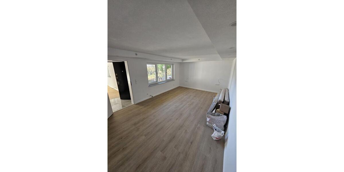 Erdgeschoßwohnung Köngen - 3 Zimmer, 74 m&sup2;, 1.150&euro; | Angebot:25273393