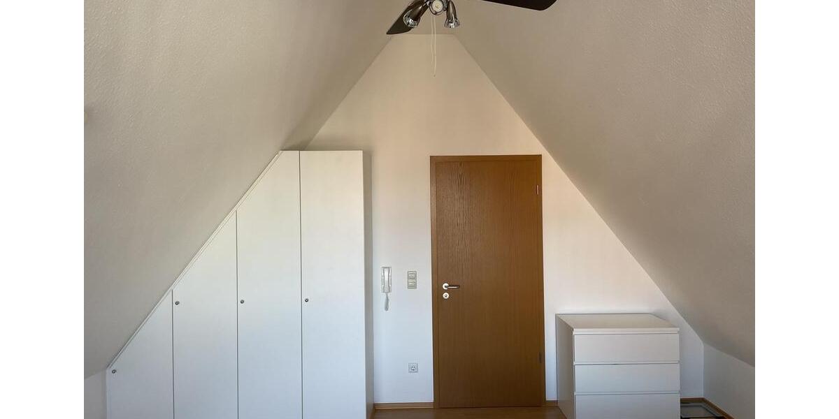 Maisonettenwohnung Herrenberg - 3 Zimmer, 78 m&sup2;, 1.090&euro; | Angebot:25759381