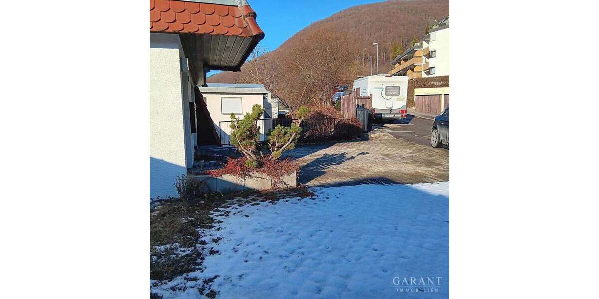 Etagenwohnung Bad Urach - 1 Zimmer, 35 m&sup2;, 132.000&euro; | Angebot:24485237