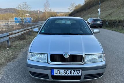 Skoda Octavia 118.000 km 3.499 &euro; Sindelfingen 71065