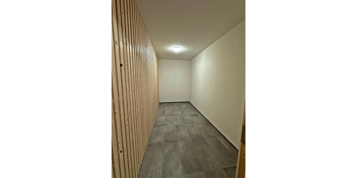 Etagenwohnung Gäufelden - 3 Zimmer, 88 m&sup2;, 1.300&euro; | Angebot:25857979