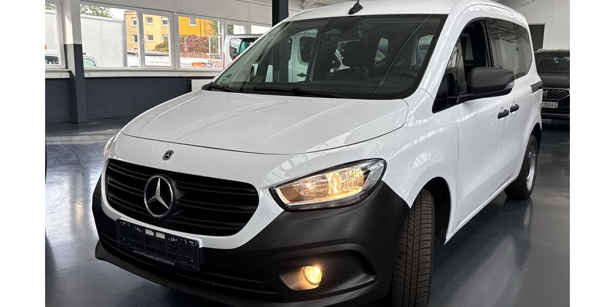 Mercedes-Benz Citan 298.000 km 8.913 &euro; Reutlingen 72766