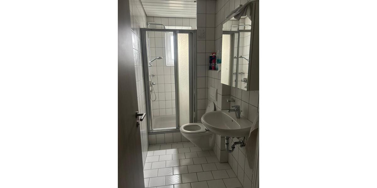 Erdgeschoßwohnung Bisingen - 1 Zimmer, 34 m&sup2;, 430&euro; | Angebot:25902066