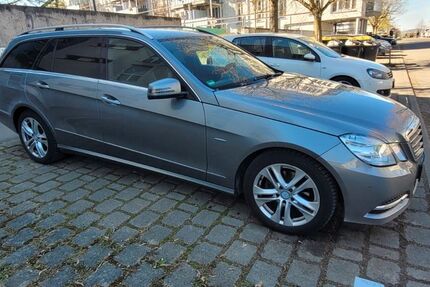 Mercedes-Benz CE 200 181.886 km 8.900 &euro; Neuhausen 73765