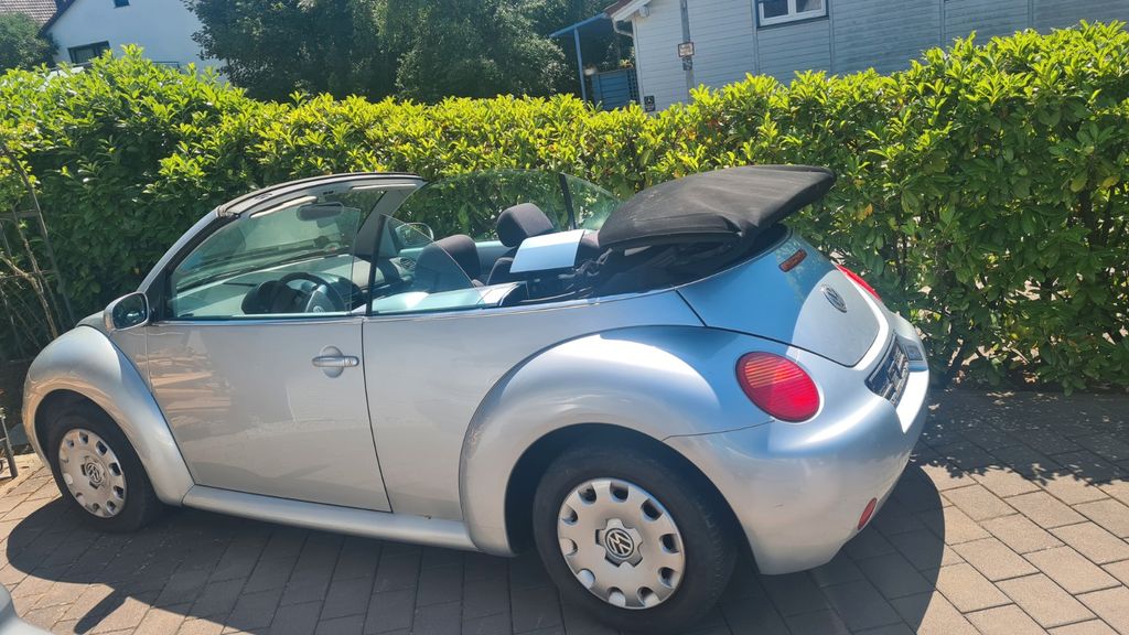 VW Beetle 114.000 km 2.600 &euro; Reutlingen 72766