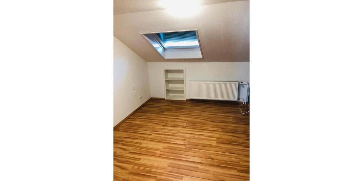 Einfamilienhaus Reutlingen Reutlingen-Betzingen - 3 Zimmer, 78 m&sup2;, 950&euro; | Angebot:27604502